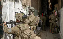 Soldiers neutralize terrorist attempting stabbing & weapon theft